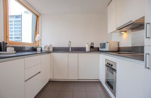 Luxury cosy apartment with stunning London skyline views! - Foto 9