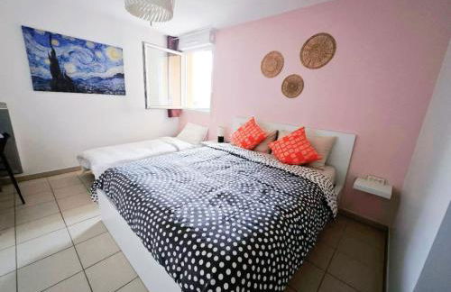 Disneyland Area & Family & Private Garage & Free Wi-Fi - Foto 9