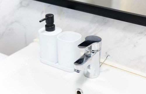 Cinéhouse, Proche Paris 5 min, 2 chambre - Foto 49