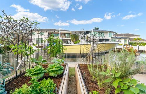 Luxury Salt Life Meets Bobby Flay - Photo 12