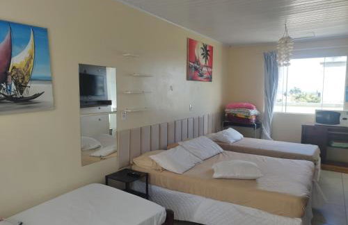 kitnet central com linda vista 75 - Foto 8