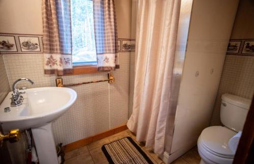 Quintessential Northwoods - Traditional Cabin - Parking - Fast Wi-Fi CB03 - Foto 14