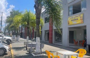 Apartamento com piscina - Foto 2