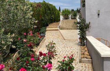 Maison avec ses 2 terrasses et sa piscine - Foto 15