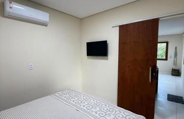 Container Azul na beira do rio e a poucos metros do mar em mogiquiçaba bahia - Foto 6