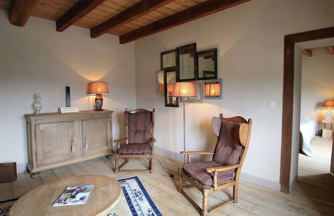 Unique Holiday Home in Virton with Hot Tub - Foto 27