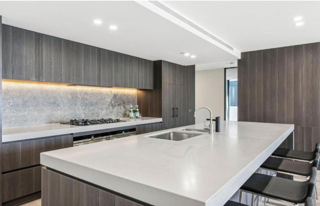 Luxury Penthouse with Bay and City Views - Foto 13