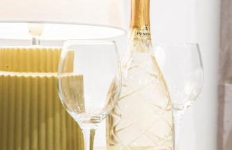 The Dashwood Suite - 2BR Modern Apt with Stylish Design Decor, Free Secure Underground Parking & 50" Smart TV - Foto 71