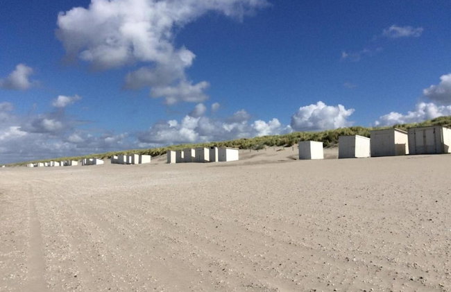 Bungalow in Netherlands With Dune Garden - Foto 36