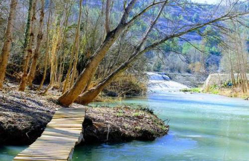 Casa rural con barbacoa y amplia terraza. - Foto 13