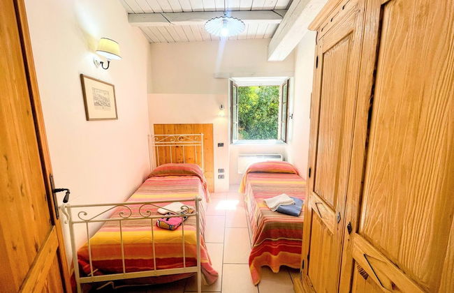 Spoleto Poolside - Sleeps 24 - Photo 2