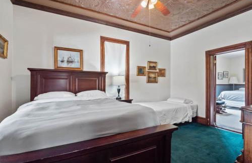 The Red Brick House - Photo 3