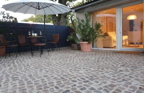 Ferienwohnung Lindenhof, zentrumsnah mit Terrasse und Grillmöglichkeit - Foto 9