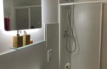 Cozy and Peaceful Apartment, Top Located - Photo 10