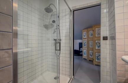 Charmante maison de ville avec vue sur le donjon avec wifi et jardin - Foto 26