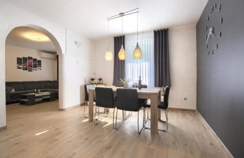 Apartment Buddy - Photo 9