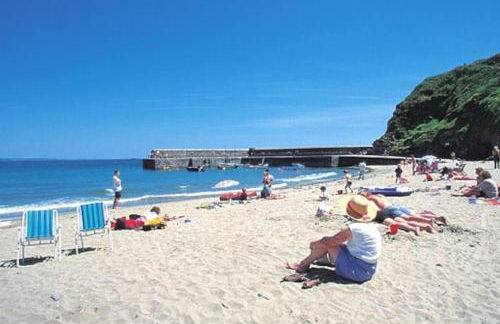 Two Bedroomed Holiday Cottage with Sea Views - Foto 39