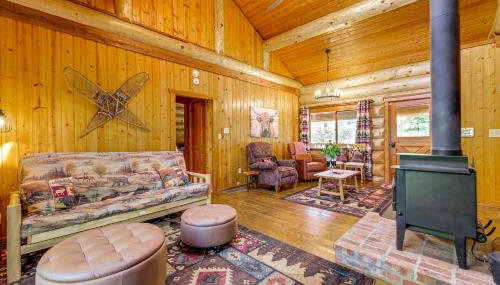 Hot Tub and Deck Dog-Friendly Arlington Cabin - Foto 4