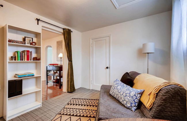 Cozy Bungalow in Chaffee Park near Highlands - Foto 8