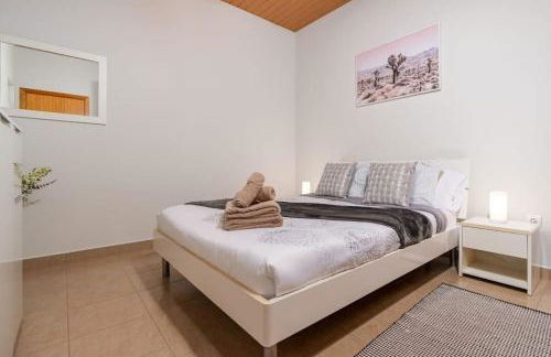 Marina View Apartment - Pool & stunning ocean view - Photo 35