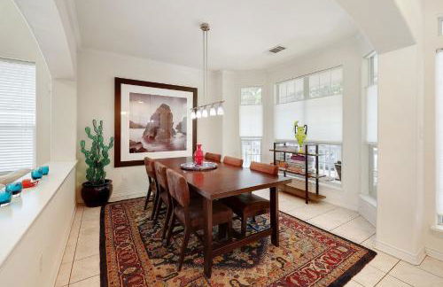 Rosey Bouldin Home Minutes to DT - Adelaide! - Photo 4