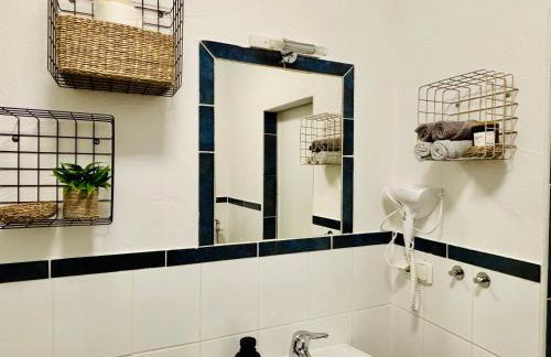 AyCatcherHomes - Chiron Boutique Apt 2BR Old Town Marburg - Foto 36