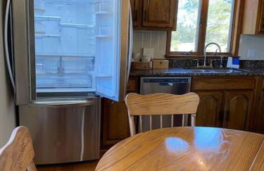 Dave & Susie's Place Across from Notting Hill Farm! - Foto 20