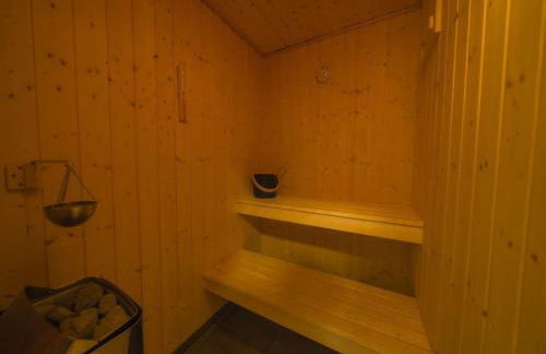 Ferienhaus mit Pool und Sauna am Duemmer See - Foto 91