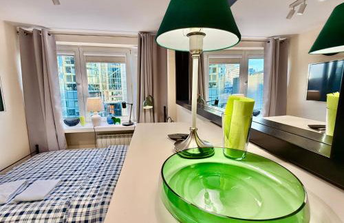 GREEN 5 AC Rondo ONZ metro WiFi 80'TV OLED Netflix HBO AppleTV Disney - Foto 34