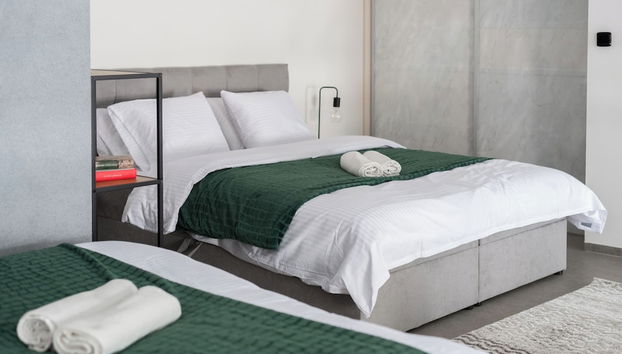 Modern loft-apart near metro Křižíkova - Foto 5, Habitación