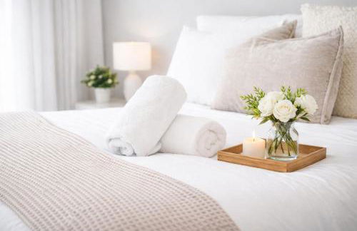 New Haven Staycation Near Yale Washer and Dryer Groups - Foto 12