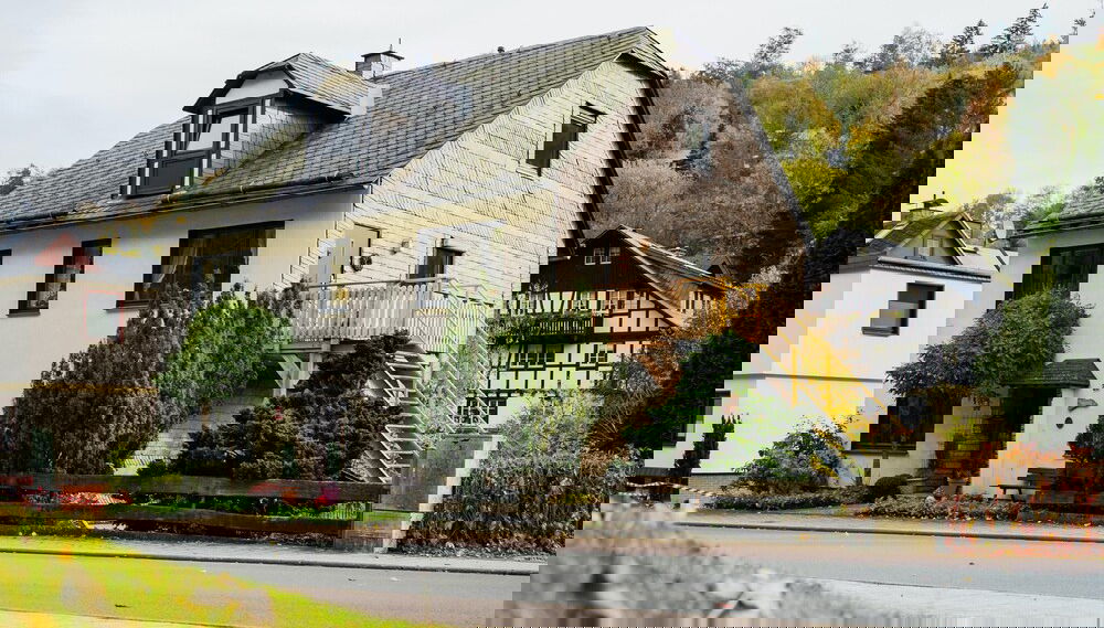 Large, Detached Holiday Home in Willingen With Garden - Foto 1