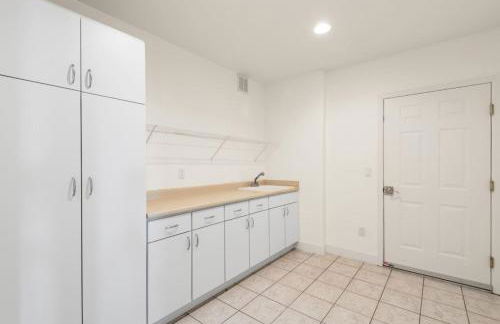 Mountain Retreat Sleeps 10 with Pool Table and Arcade - Foto 40