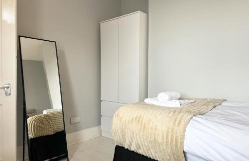 Super Cheap APRIL Prices! - Perfect Contractor Accommodation, Up to 7 guests - Foto 6