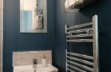 Entire Spacious 3-Bed Family Home, City Centre, Free Parking, Garden - Foto 40