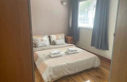 Cute Cottage Central Bathgate - Foto 8