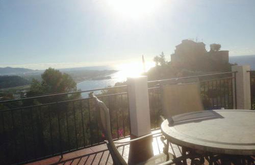 La Torrecica, con carácter andaluz y magníficas vistas al mar y Sierra Nevada - Photo 28