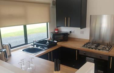 Amazing Sunsets and Sea Views - Lodge Cabin Farm Stay - Caol Ila - Lodge 8 - Photo 8