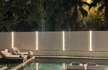 Luxury Villa with Pool, BBQ & Garden in Vouliagmeni - Foto 6