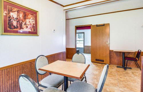 Valley View Lodge Rural Home in Bridgeport! - Foto 6