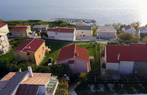 Apartments by the sea Rtina - Miletici, Zadar - 11548 - Foto 1