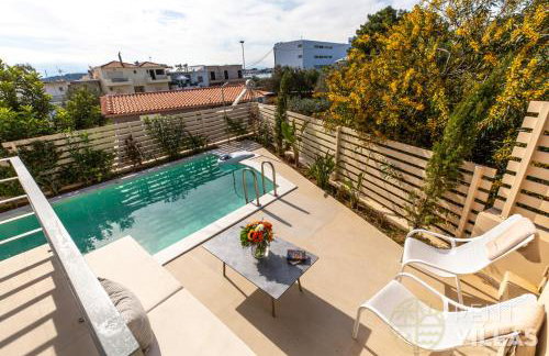 A1 - Luxury house with pool by goutos properties - Foto 40