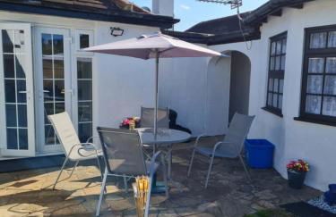 A Bright and Spacious Gem - Foto 20