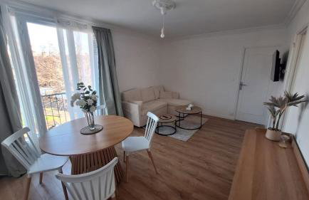 Confortable et moderne T3 aux Arènes ! - Foto 10