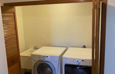 Dave & Susie's Place Across from Notting Hill Farm! - Foto 11