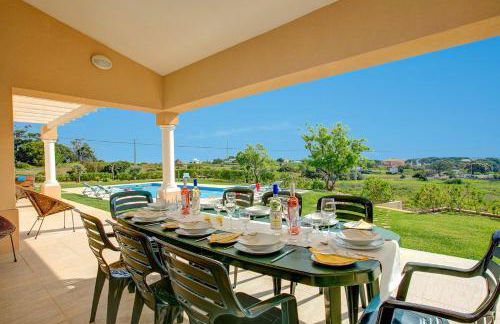 Villa Viana by Villa Plus - Photo 8