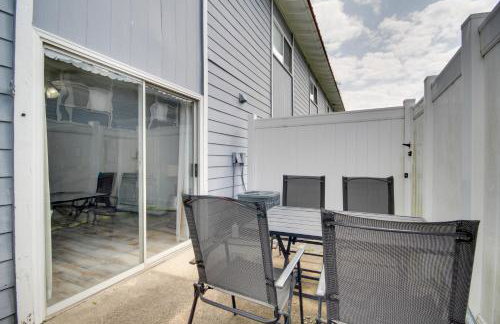 Near Beach and Casinos Biloxi Condo with Pool Access - Foto 19