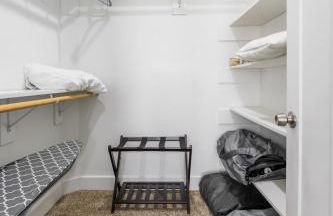 Spacious Home Garage Near Fountain Square-Family Friendly - Foto 43