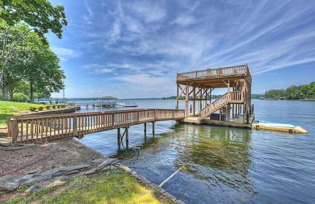 Make a Big Splash in 7BR Lake Norman Home! - Foto 71