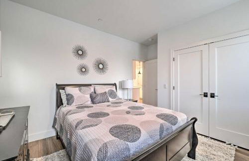 Downtown Traverse City Condo 32 Mi to Ski Slopes! - Foto 12